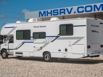 2026 Thor Motor Coach Four Winds - Photo 2