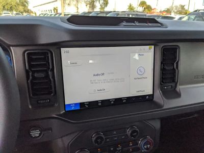 2025 Ford Bronco — photo 21 view