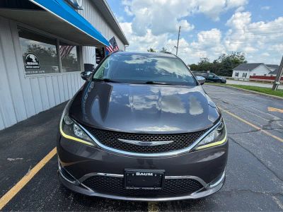2020 Chrysler Pacifica — interior view