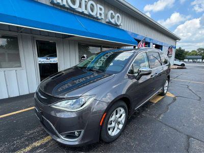 2020 Chrysler Pacifica — rear three-quarter view