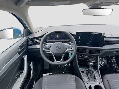 2026 Volkswagen Jetta — photo 17 view