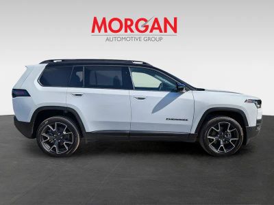 2026 Jeep Cherokee — side profile view