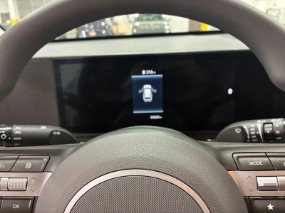 2025 Hyundai Kona — photo 10 view
