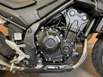 2025 Honda CB500F - Photo 12