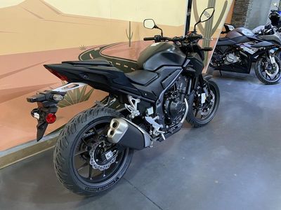 2025 Honda CB500F - Photo 3
