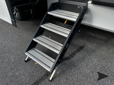 2023 Keystone RV Avalanche - Photo 10