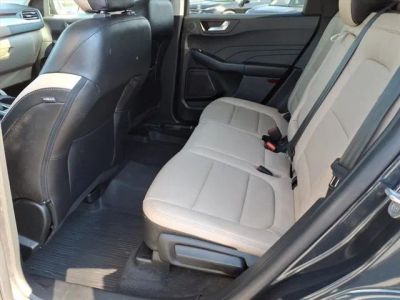 2022 Ford Escape — detail view