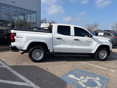 2025 Chevrolet Colorado — photo 32 view