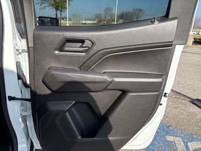 2025 Chevrolet Colorado — photo 44 view
