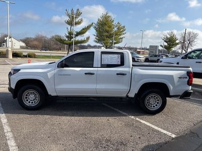 2025 Chevrolet Colorado — photo 18 view
