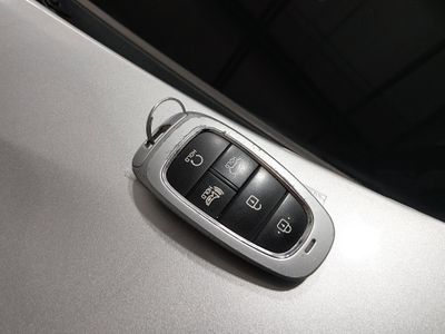 2023 Hyundai Santa Fe — photo 15 view