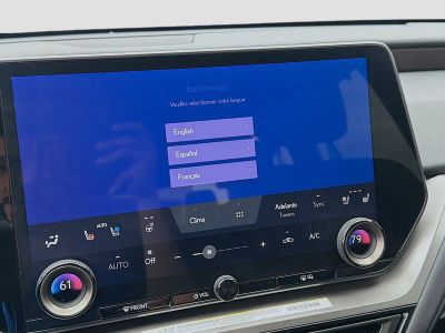 2025 Lexus TX — photo 10 view