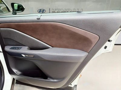 2025 Lexus TX — photo 28 view