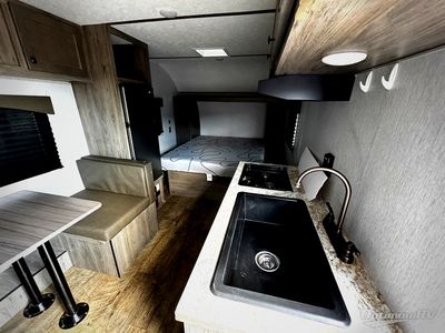 2024 Sunset Park RV Sun Lite LTD - Photo 7