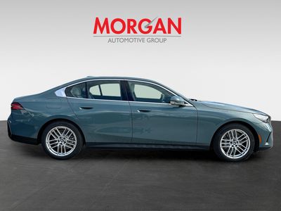 2025 BMW 5 Series — photo 8 view