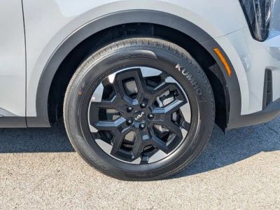 2026 Kia Sorento — photo 11 view