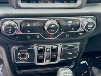2019 Jeep Wrangler Unlimited — photo 15 view