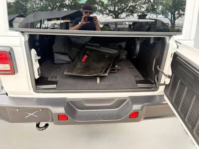 2019 Jeep Wrangler Unlimited — photo 27 view