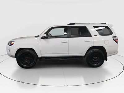 2023 Toyota 4Runner - Photo 4