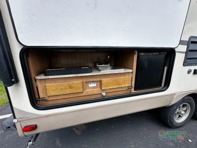 2018 Forest River RV Rockwood Mini Lite — photo 9 view