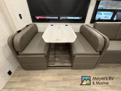 2025 Jayco Greyhawk - Photo 31