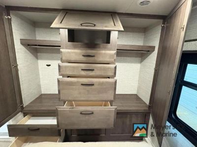 2025 Jayco Greyhawk - Photo 32