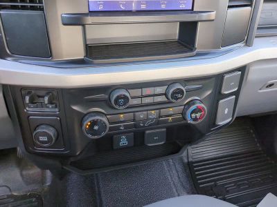 2026 Ford F-250SD — photo 16 view