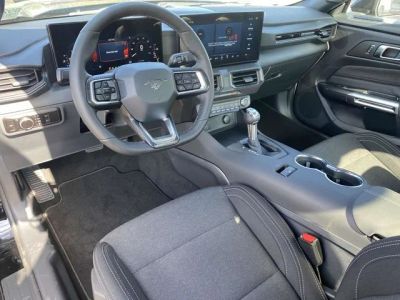 2026 Ford Mustang — photo 11 view