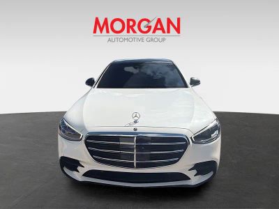 2022 Mercedes-Benz S-Class — side profile view