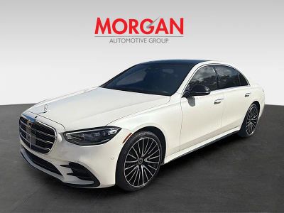 2022 Mercedes-Benz S-Class — rear three-quarter view