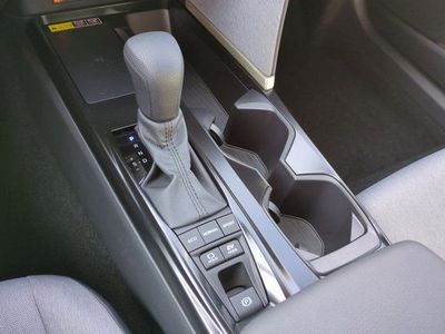 2026 Toyota Camry - Photo 13