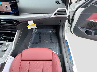 2026 BMW 3 Series — photo 18 view