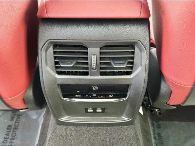 2026 BMW 3 Series — photo 20 view