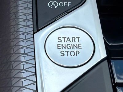 2026 BMW 3 Series — photo 37 view