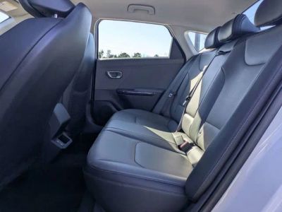 2025 Kia K4 — photo 11 view