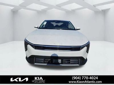 2025 Kia K4 — photo 12 view