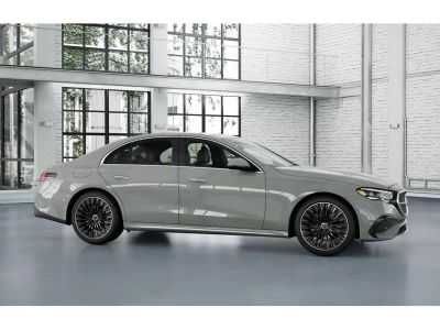 2026 Mercedes-Benz E-Class - Photo 14