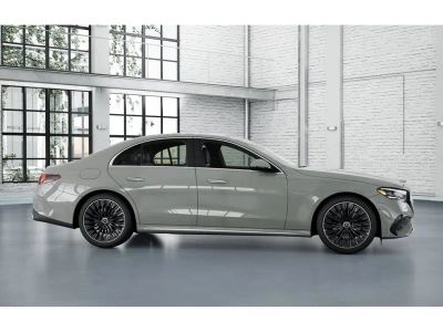 2026 Mercedes-Benz E-Class - Photo 57