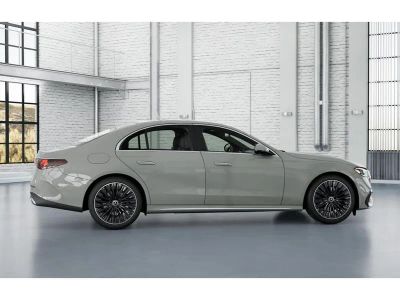 2026 Mercedes-Benz E-Class - Photo 17