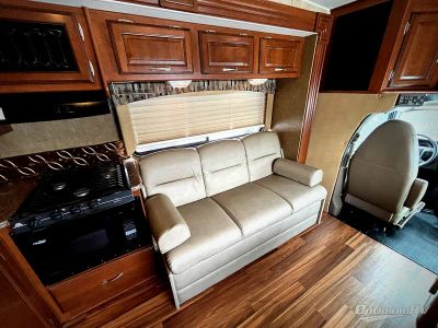2014 Coachmen Concord - Photo 9