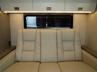 2026 Winnebago NAVION - Photo 14