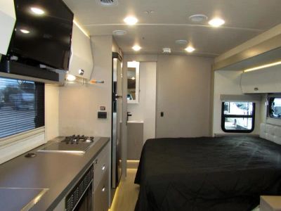 2026 Winnebago NAVION - Photo 17