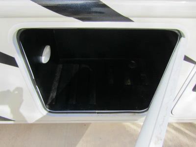 2023 Thor Motor Coach HURRICANE - Photo 30
