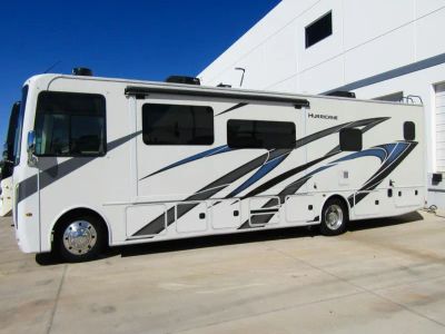 2023 Thor Motor Coach HURRICANE - Photo 32
