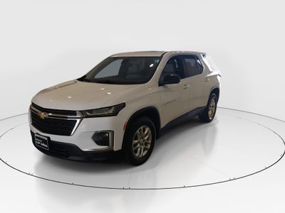 2022 Chevrolet Traverse - Photo 3