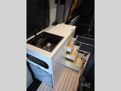 2026 Remote Vans Remote Vans - Photo 38