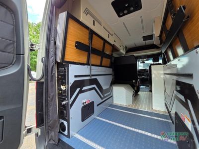2026 Remote Vans Remote Vans - Photo 9