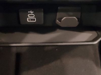 2025 Ford F-150 — photo 18 view