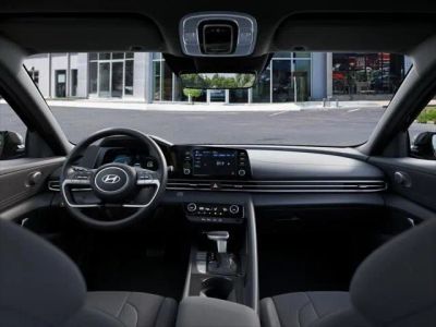 2026 Hyundai Elantra Hybrid - Photo 11