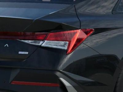 2026 Hyundai Elantra Hybrid - Photo 10